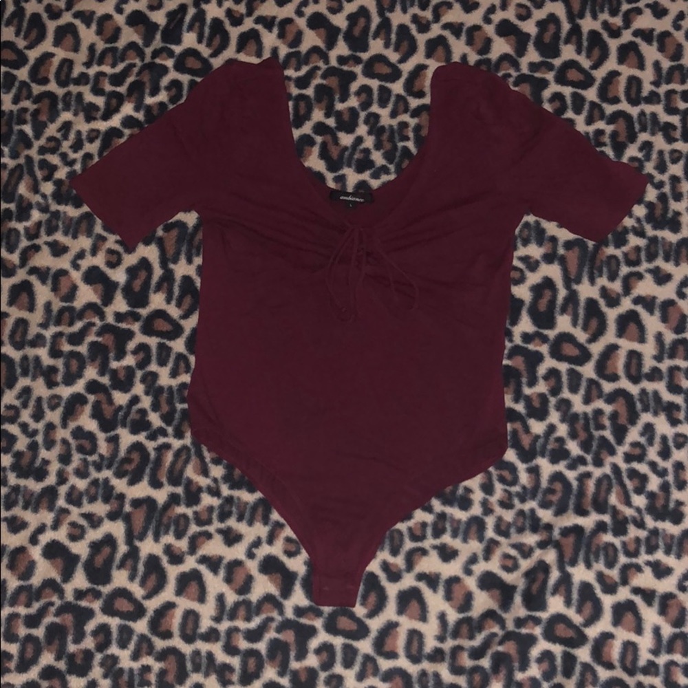 Burgundy bodysuit size M